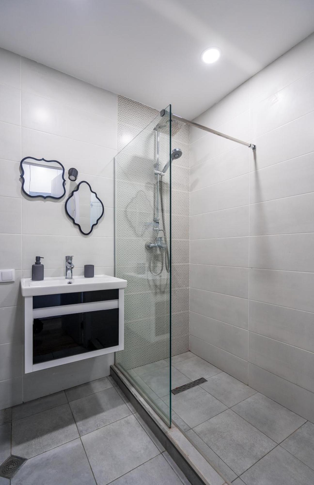 Winter Is Here Apartment In New 구다우리 외부 사진