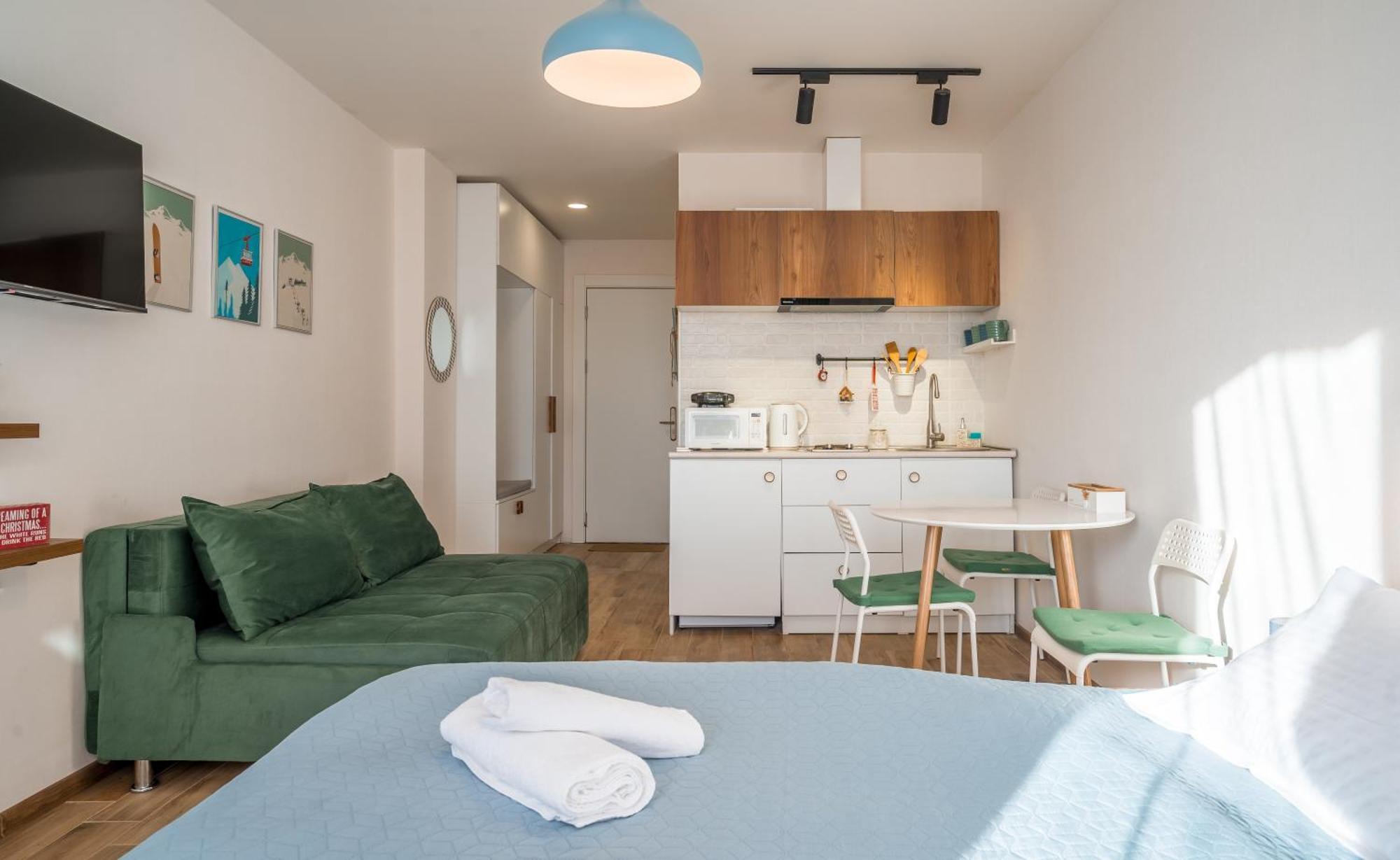 Winter Is Here Apartment In New 구다우리 외부 사진