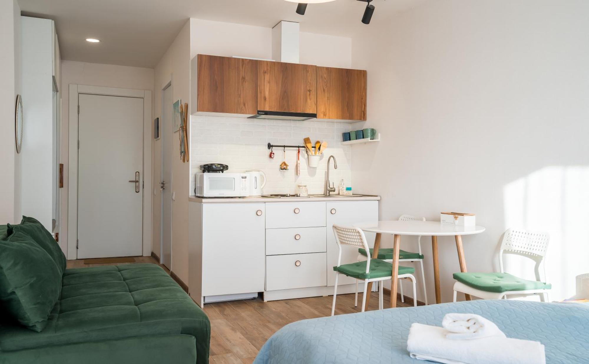 Winter Is Here Apartment In New 구다우리 외부 사진